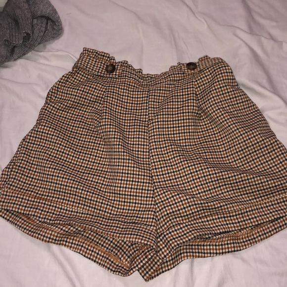 Forever 21 Pants - Plaid shorts